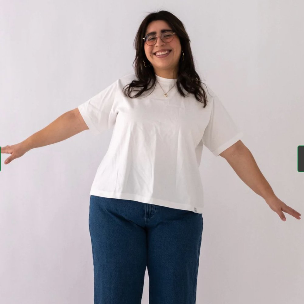 Suncatcher Tee in Tofu- Shiny by Nature